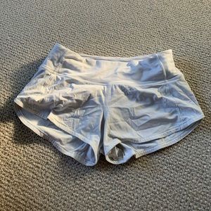 Lulu Lemon speed up short